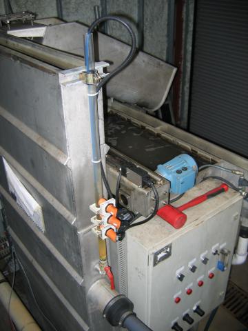 2006-01-13_STC_WWTP_Sandfilter_OH_Sensor.jpg